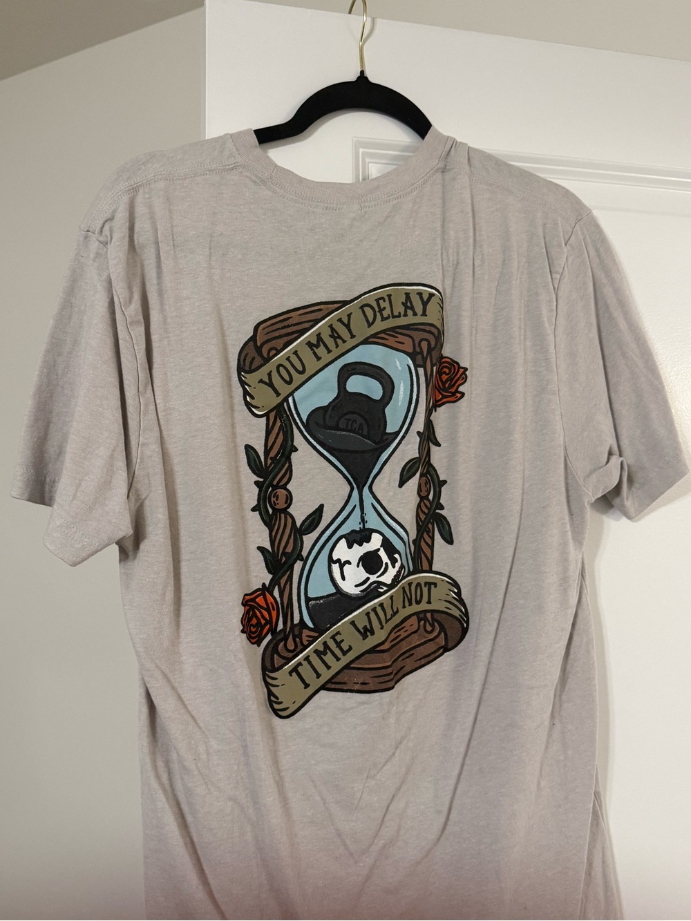 Men's Light Gray Graphic Short-Sleeve Tee with Hourglass Design
